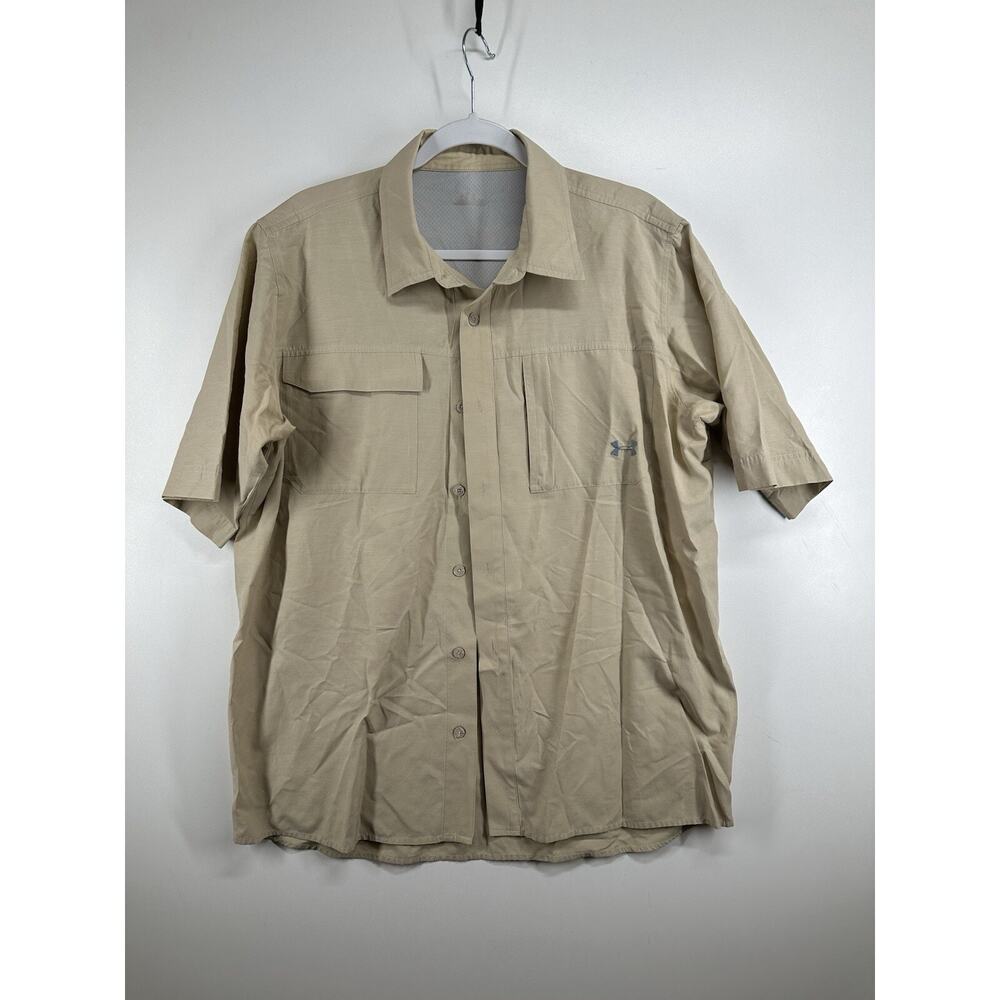 Under Armour Shirt Mens Sz M Beige FISH STALKER Short Sleeve‎ Button Down Vented